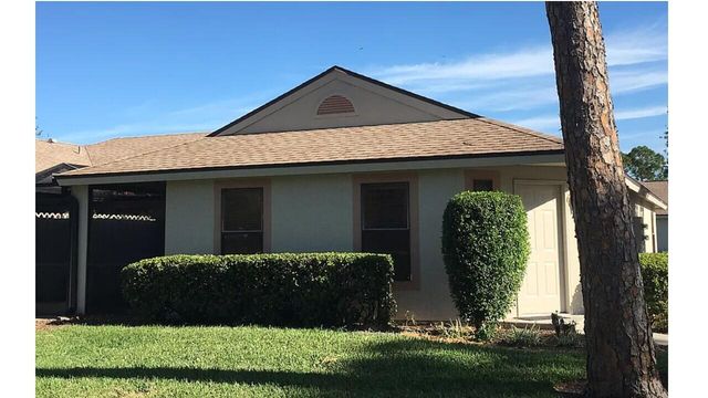 2822 Stoneway Lane A, Fort Pierce, FL 34982