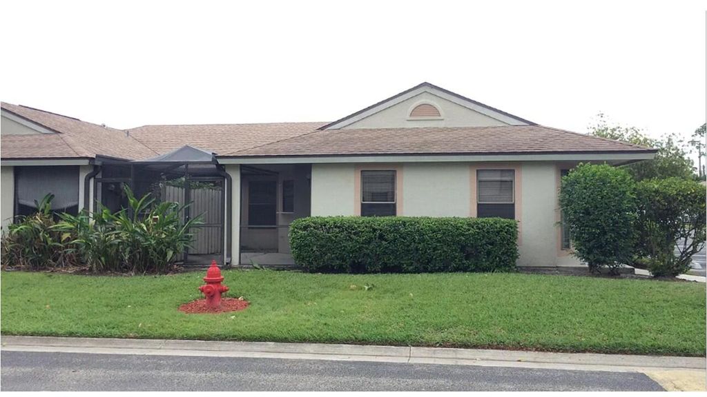 2822 Stoneway Lane A, Fort Pierce, FL 34982