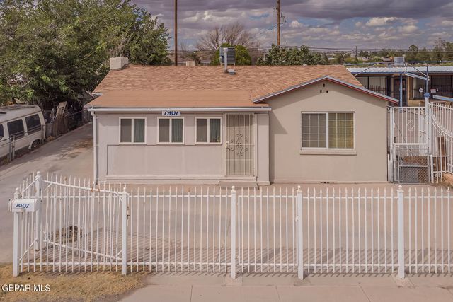 7907 ALAMEDA Avenue, El Paso, TX 79915