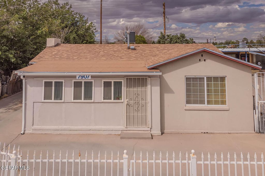 7907 ALAMEDA Avenue, El Paso, TX 79915