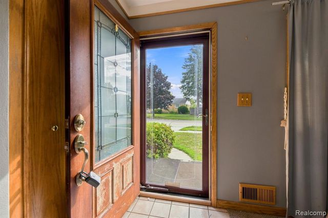 23859 Filmore Street, Taylor, MI 48180