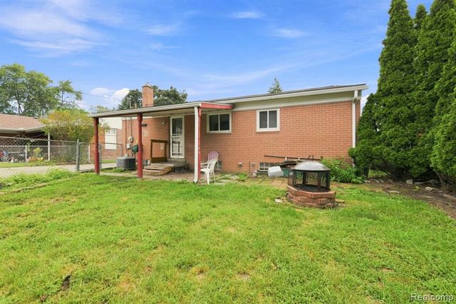 23859 Filmore Street, Taylor, MI 48180