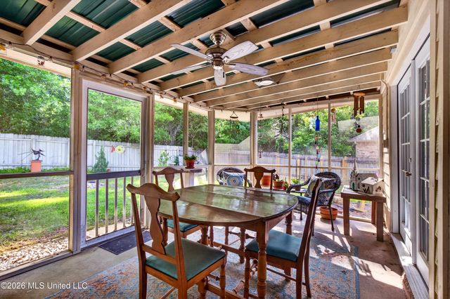 89364 E Diamondhead Drive, Diamondhead, MS 39525