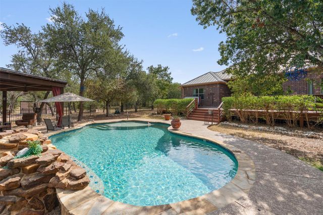3740 County Road 207, Liberty Hill, TX 78642
