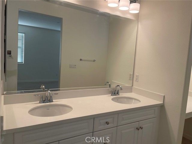 2904 E Via Fiano, Ontario, CA 91764