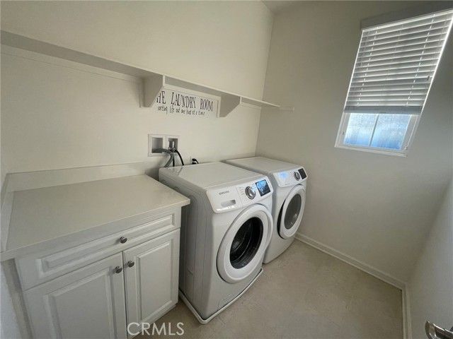 2904 E Via Fiano, Ontario, CA 91764