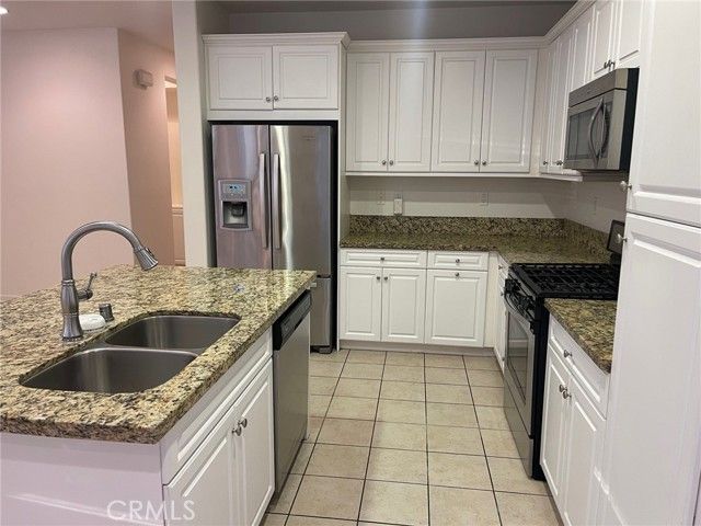 2904 E Via Fiano, Ontario, CA 91764