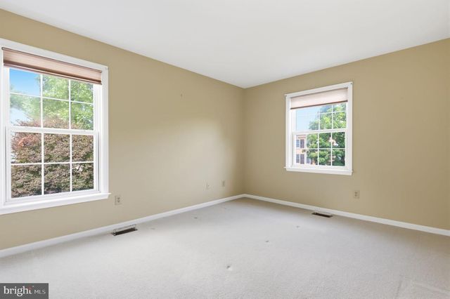 1034 GLENDEVON DR, Ambler, PA 19002