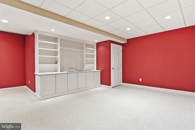 1034 GLENDEVON DR, Ambler, PA 19002