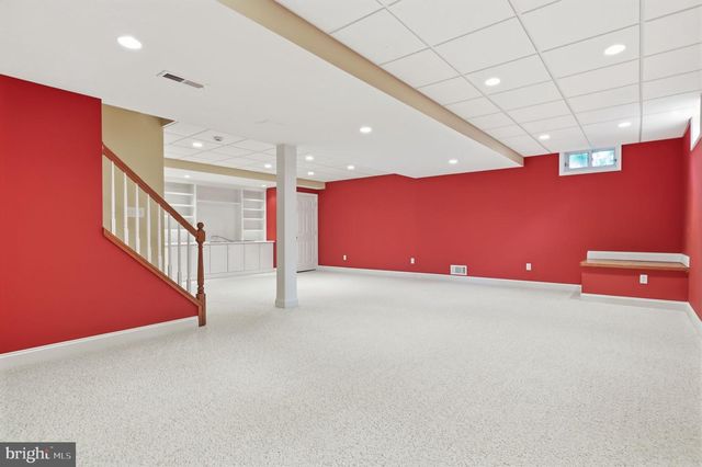 1034 GLENDEVON DR, Ambler, PA 19002