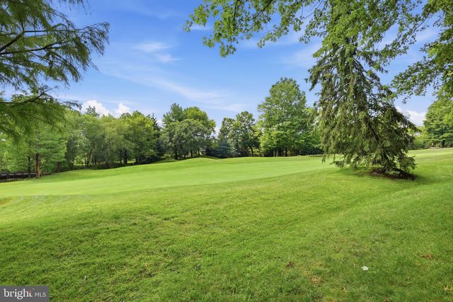 1034 GLENDEVON DR, Ambler, PA 19002