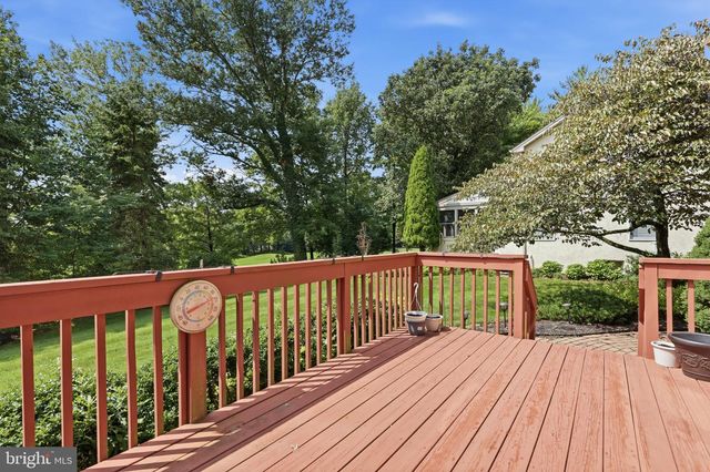 1034 GLENDEVON DR, Ambler, PA 19002