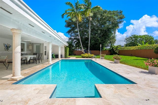 15421 SW 79th Avenue, Palmetto Bay, FL 33157