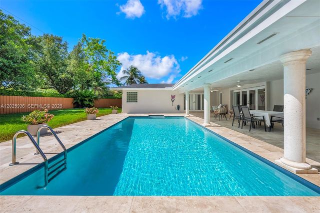 15421 SW 79th Avenue, Palmetto Bay, FL 33157