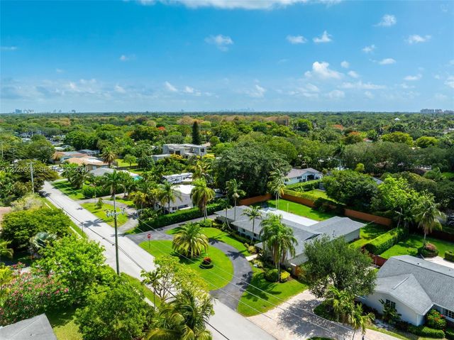 15421 SW 79th Avenue, Palmetto Bay, FL 33157