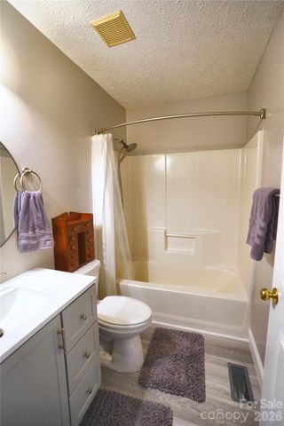 43 Moore Avenue, Asheville, NC 28806