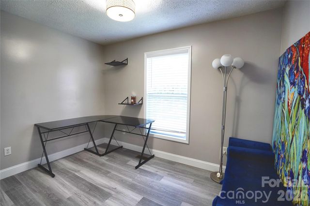 43 Moore Avenue, Asheville, NC 28806