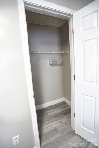 43 Moore Avenue, Asheville, NC 28806