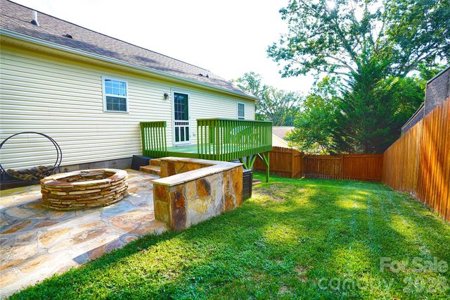 43 Moore Avenue, Asheville, NC 28806
