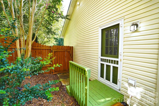 43 Moore Avenue, Asheville, NC 28806