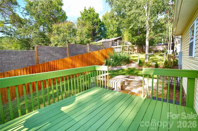 43 Moore Avenue, Asheville, NC 28806