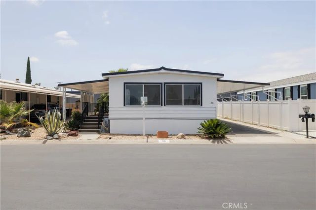 3700 Buchanan 58, Riverside, CA 92503