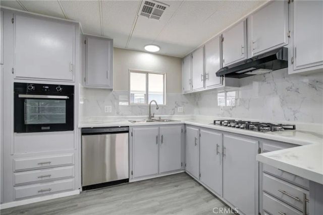 3700 Buchanan 58, Riverside, CA 92503