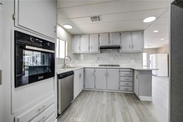 3700 Buchanan 58, Riverside, CA 92503