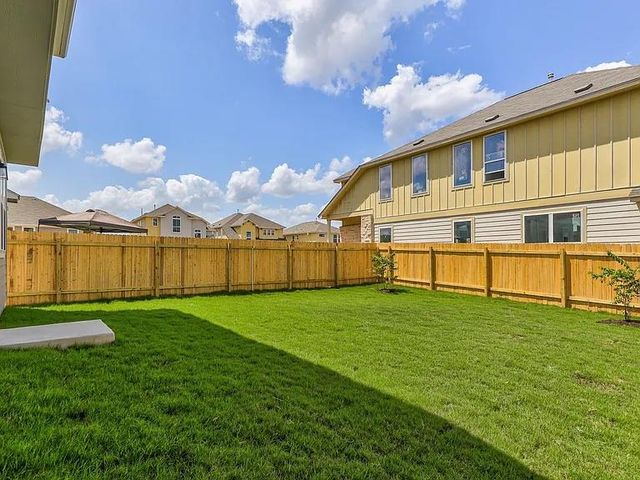 10702 Sentinel DR, Austin, TX 78747