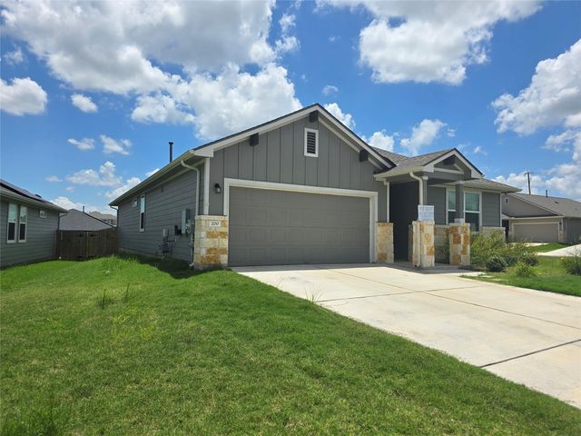 200 Lavaca River LN, Hutto, TX 78634