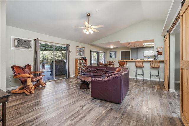 42406 Windy Gap Drive, Ahwahnee, CA 93601
