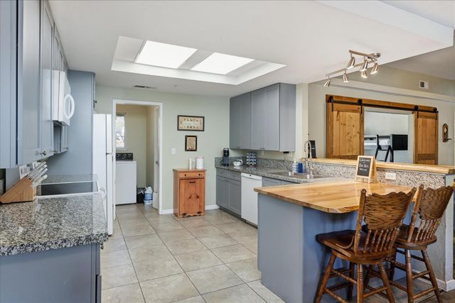 42406 Windy Gap Drive, Ahwahnee, CA 93601