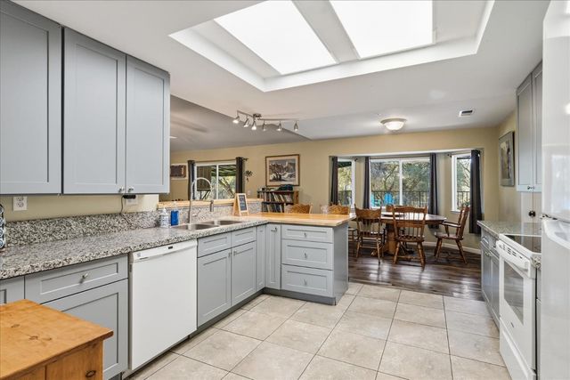 42406 Windy Gap Drive, Ahwahnee, CA 93601