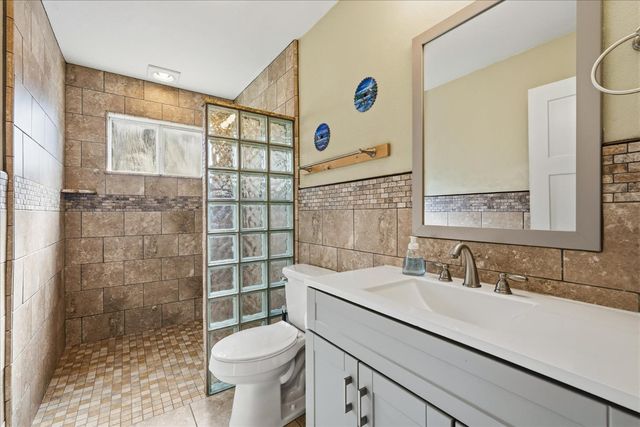 42406 Windy Gap Drive, Ahwahnee, CA 93601