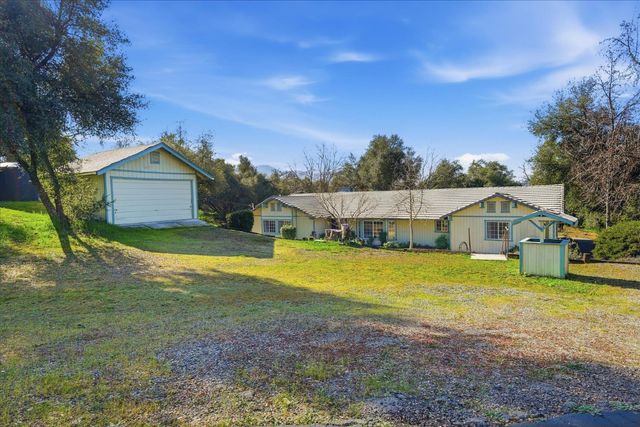 42406 Windy Gap Drive, Ahwahnee, CA 93601