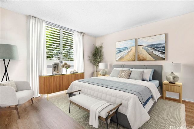 1415 Punahou Street 406, Honolulu, HI 96822