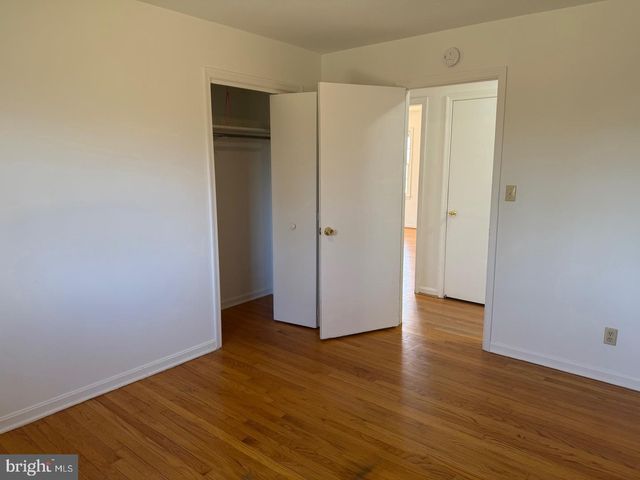 1010 BERNSTEIN RD, Fredericksburg, VA 22407