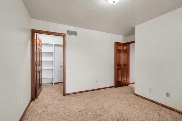 3445 Edinburgh ROAD, Green Bay, WI 54311