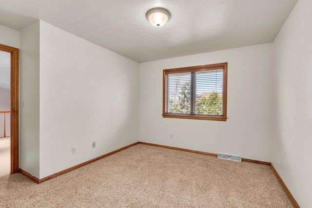 3445 Edinburgh ROAD, Green Bay, WI 54311