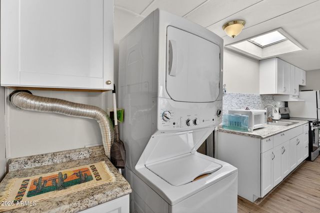 747 E GERMANN Road 121, San Tan Valley, AZ 85140