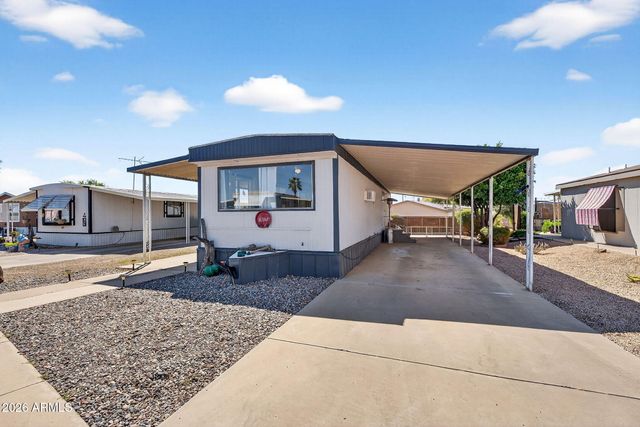 747 E GERMANN Road 121, San Tan Valley, AZ 85140