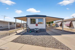 747 E GERMANN Road 121, San Tan Valley, AZ 85140