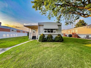 5294 Argyle Court, Sterling Heights, MI 48310