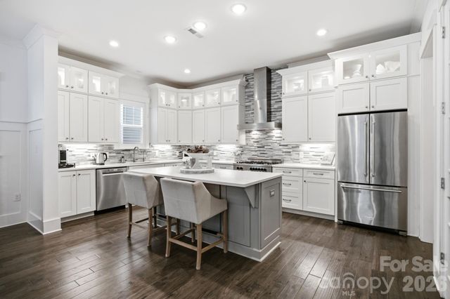744 Amalfi Drive, Davidson, NC 28036