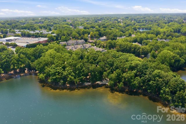 744 Amalfi Drive, Davidson, NC 28036