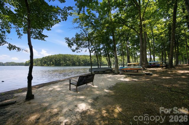 744 Amalfi Drive, Davidson, NC 28036