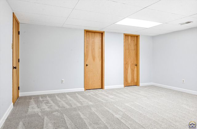 5500 SW Stonegate CT, Topeka, KS 66606