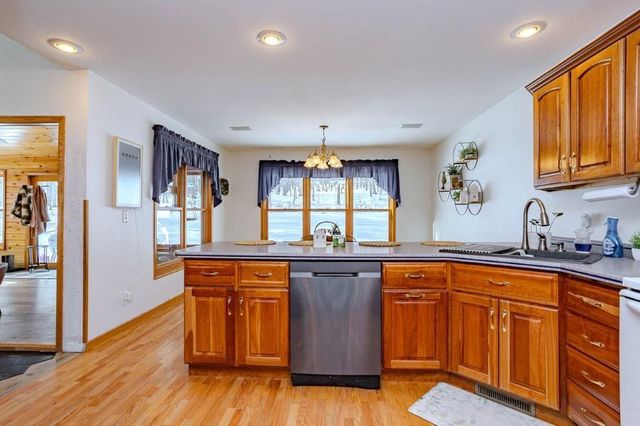 9100 N 12TH AVENUE, Merrill, WI 54452