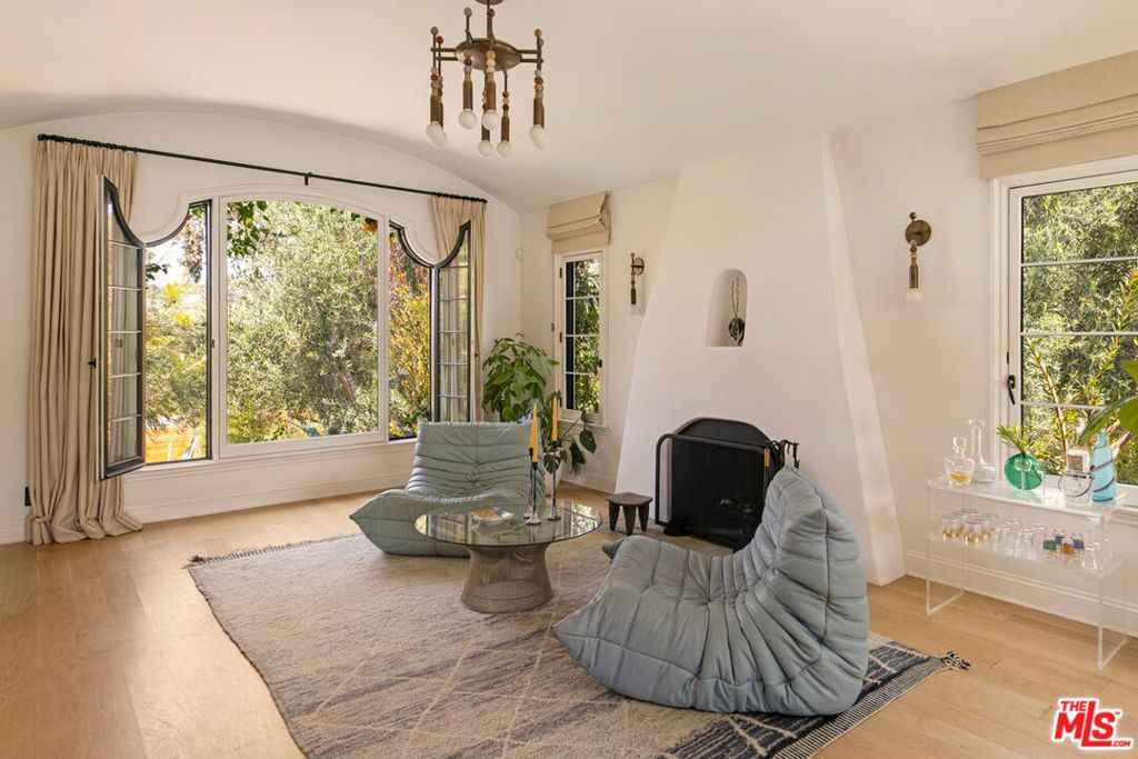 2168 Princeton Avenue, Los Angeles, CA 90026 — photo 4