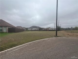 3338 Tepoztlan Street, Edinburg, TX 78542